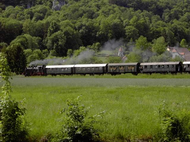 Streitberg: Zug der Dampfbahn Frnkische Schweiz (Bild 20015)