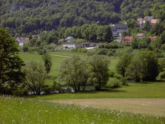 Streitberg: Blick von Osten auf Streitberg (Bild 20023)