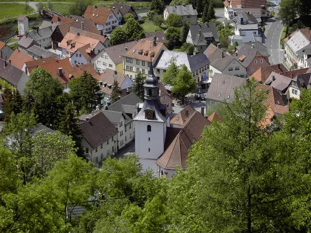 Muggendorf: Blick vom Pavillon auf die Ortsmitte (Bild 30006)