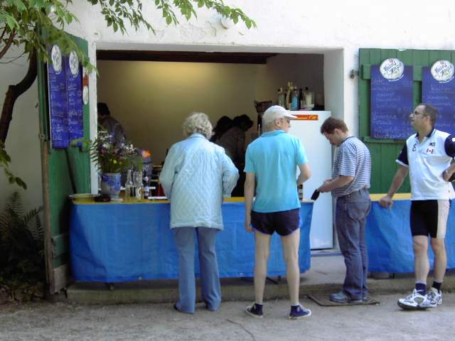 von Muggendorf zur Sachsenmhle: Hier gibt's Brotzeiten, Kuchen und Getrnke (Bild 62033)