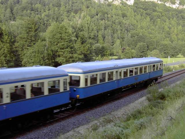 30 Jahre DFS: "Gast-Loks" zum Fest: Triebwagenzug der Regentalbahn Viechtach VS 28 (Bild 72014)