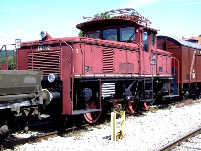 DFS-Lokalbahnfest am 08.07.2007: Elektrolok E6302 im Bahnhof Ebermannstadt (Bild 76013)