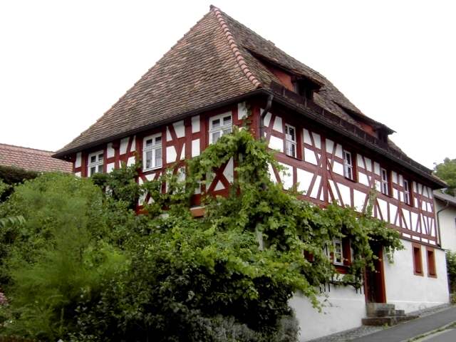 Wandern an der Trubach: Fachwerkhaus in Pretzfeld (Bild 81009)
