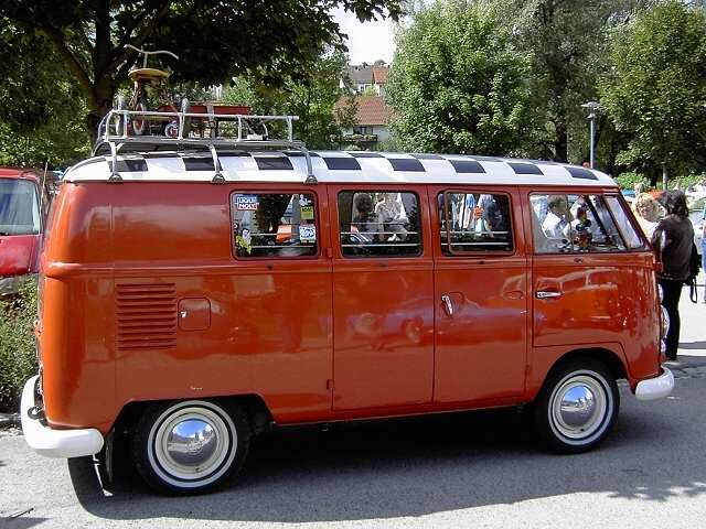 Heiligenstadt: Oldtimer-Treffen: VW Bus T 1 Baujahr 19?? (Bild 82049)