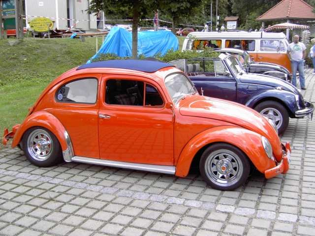 Heiligenstadt: Oldtimer-Treffen: VW Kfer Baujahr 1957 (Bild 82052)