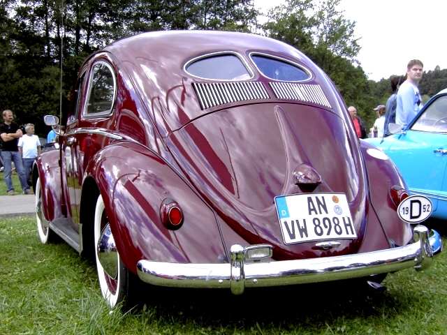 Heiligenstadt: Oldtimer-Treffen: VW Kfer Baujahr 1952 (Bild 82066)