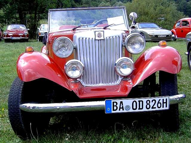 Oldtimer-Treffen Heiligenstadt 2008: MG TD Replika, Nachbau 1966 auf Kferbasis, 40 PS Heckmotor