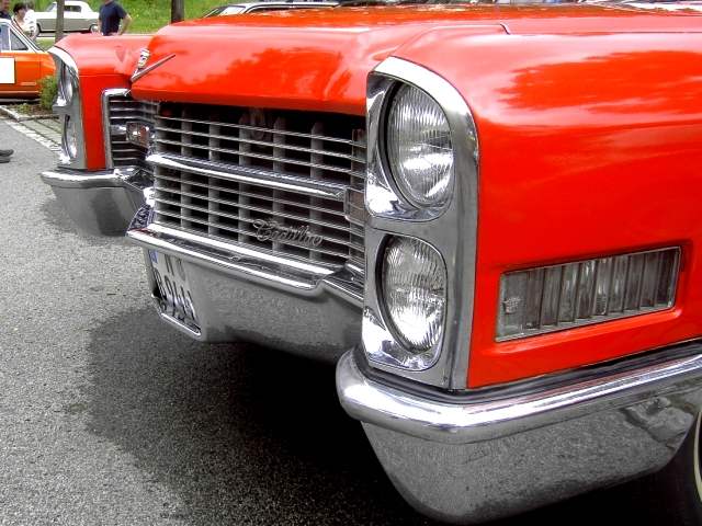 Cadillac De Ville, Baujahr 1966, 7000 ccm, 300 PS
